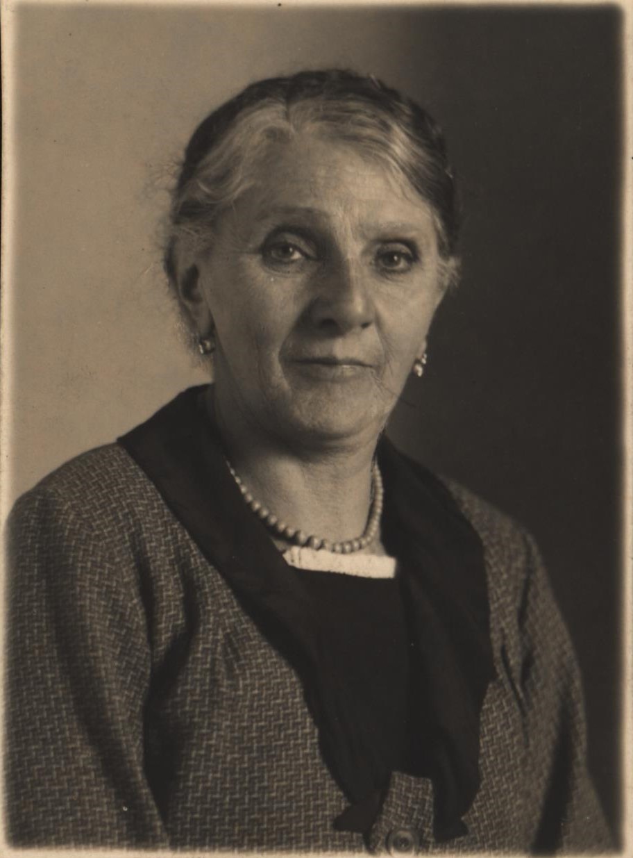 Helena Spitzová (1872-1942)
